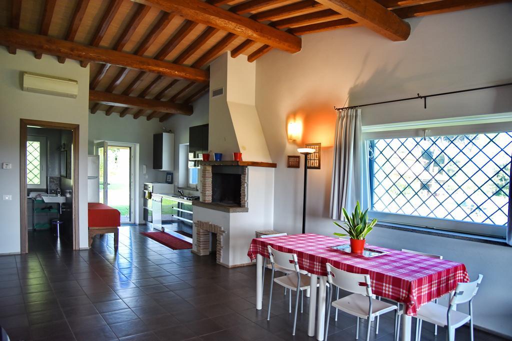 Casa Vacanze Vigna Di Valle Браччано Номер фото